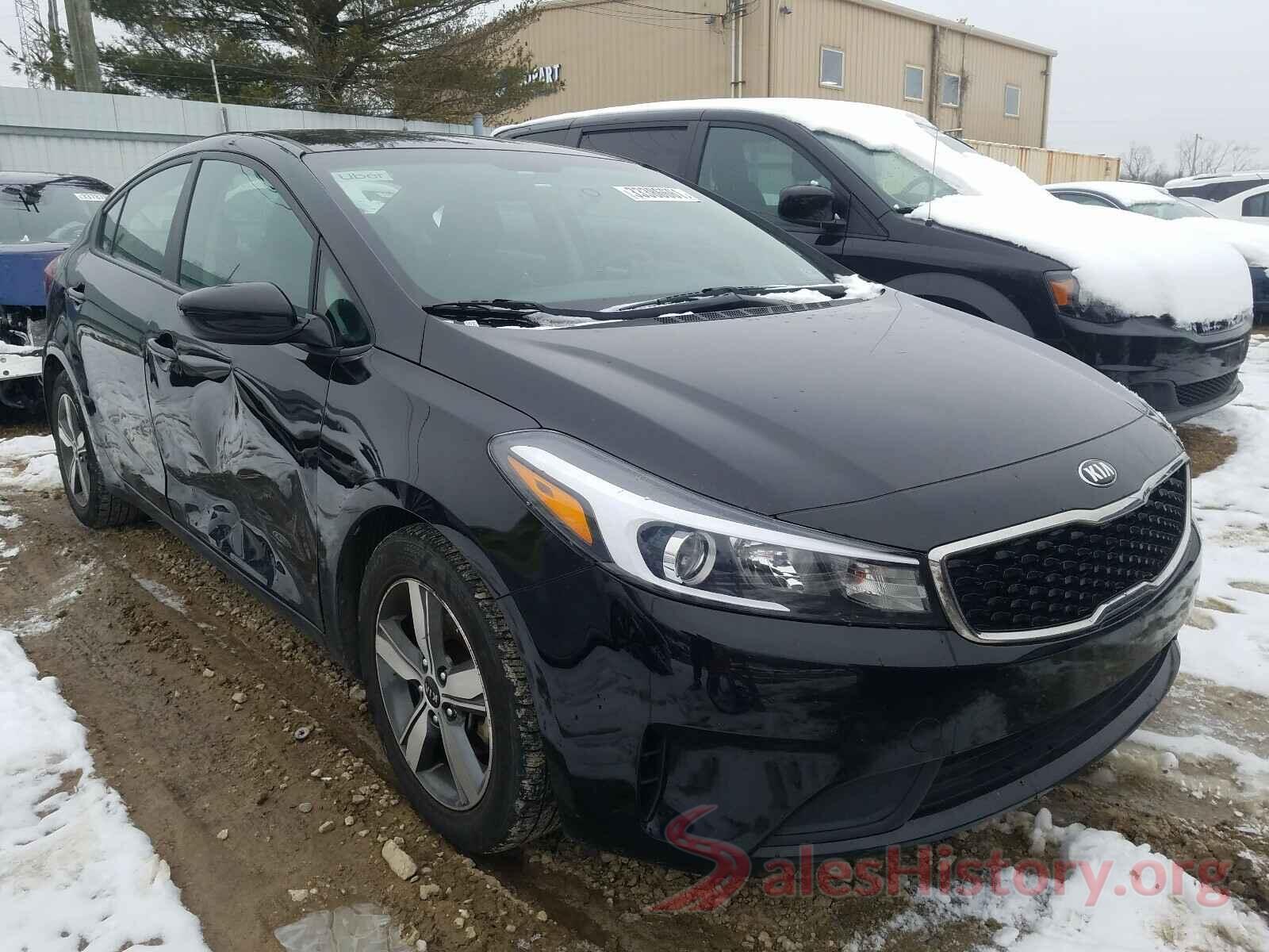 3KPFL4A77JE172619 2018 KIA FORTE