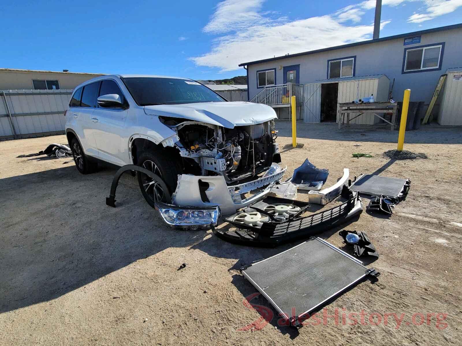 5TDZZRFH7KS322794 2019 TOYOTA HIGHLANDER