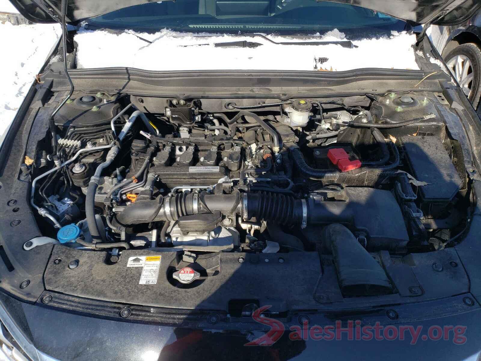 1HGCV1F4XJA089068 2018 HONDA ACCORD