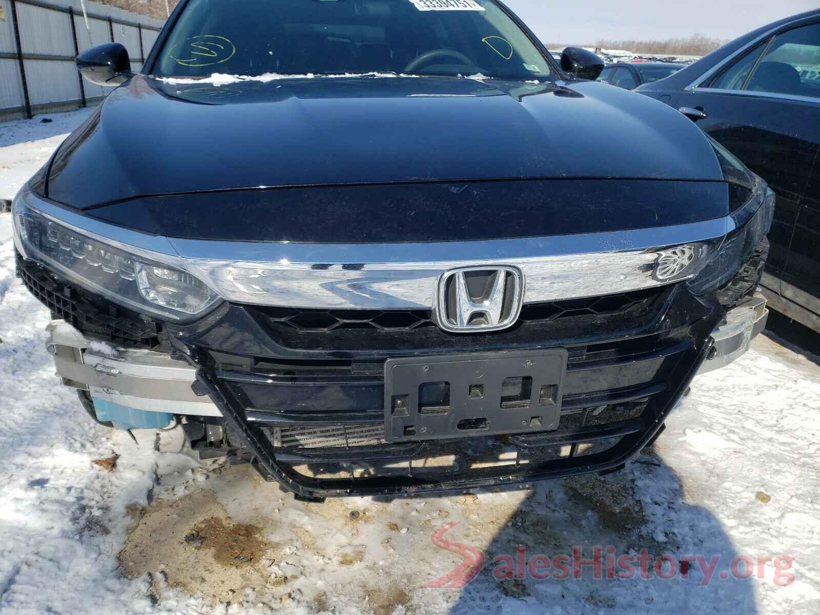 1HGCV1F4XJA089068 2018 HONDA ACCORD