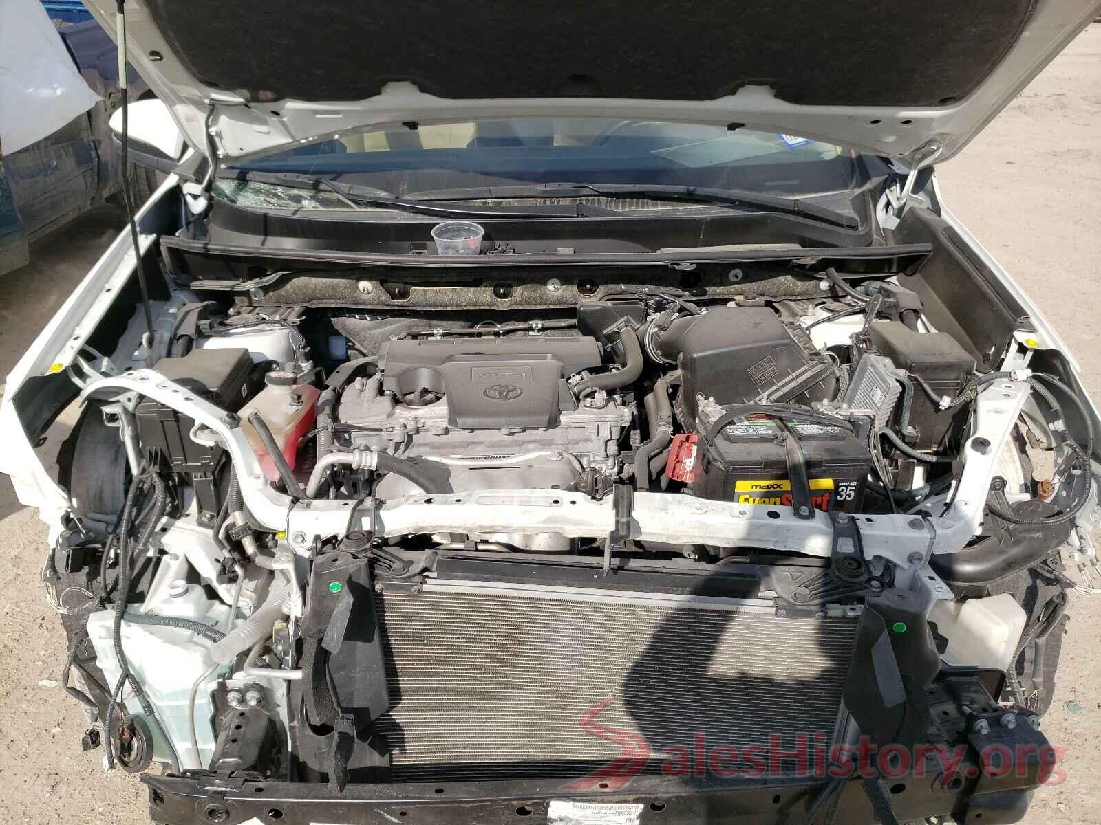 JTMWFREV2HJ116856 2017 TOYOTA RAV4