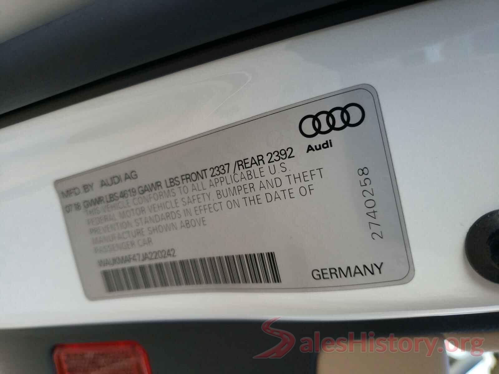 WAUKMAF47JA220242 2018 AUDI A4