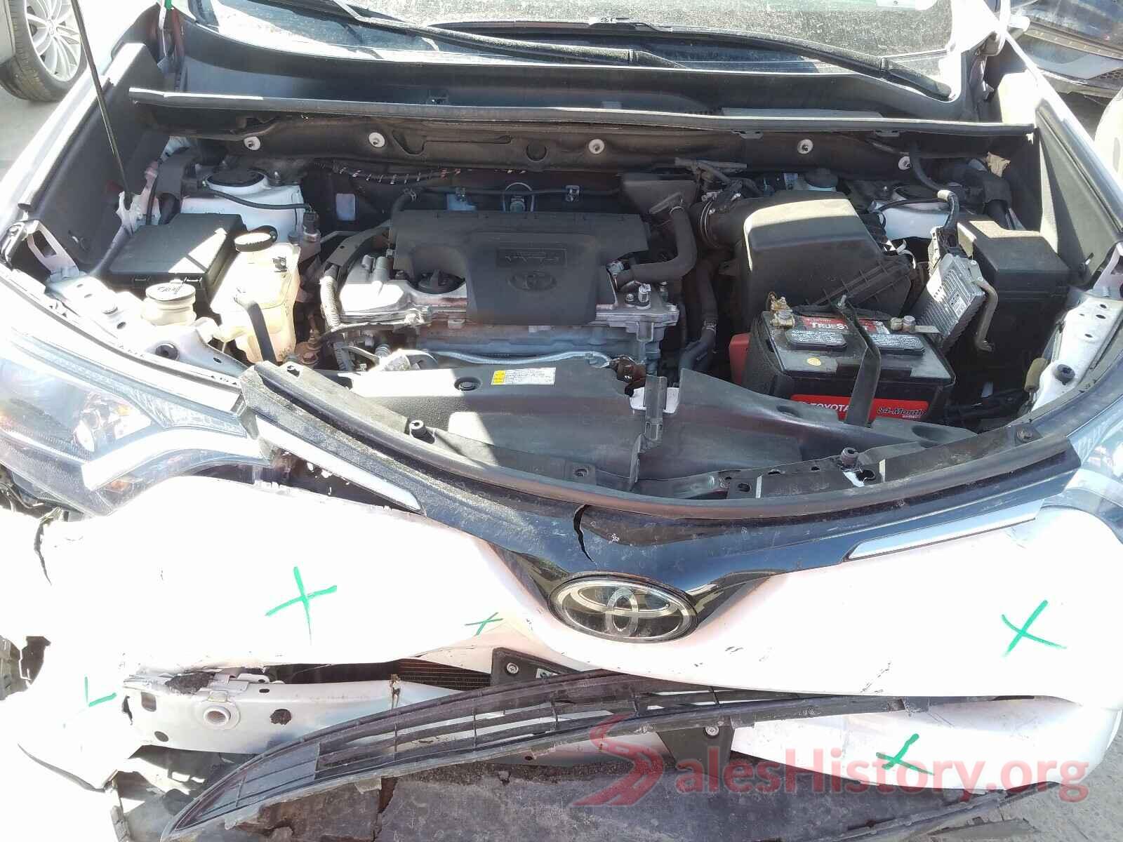 2T3BFREV5JW777545 2018 TOYOTA RAV4