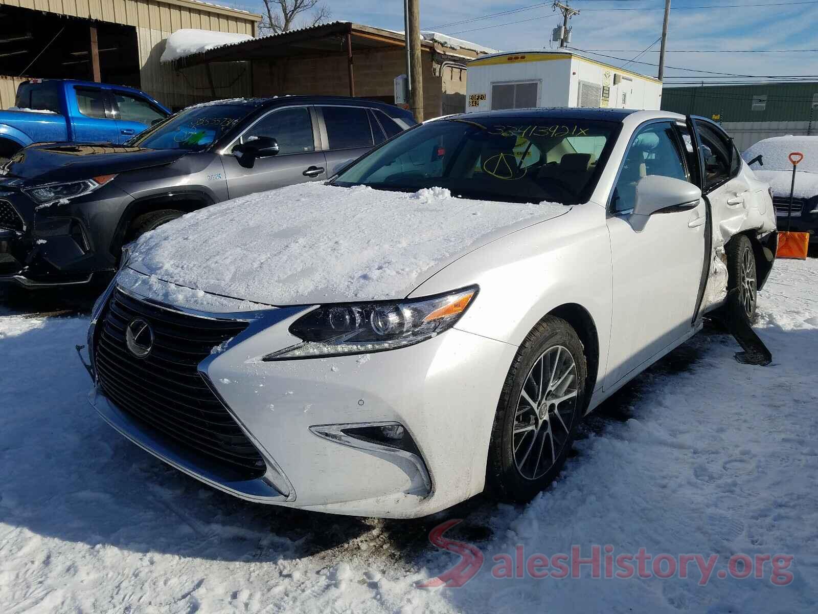 58ABK1GG9JU112161 2018 LEXUS ES350