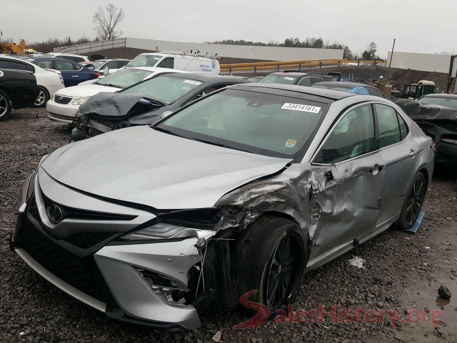 4T1B61HK4JU129884 2018 TOYOTA CAMRY