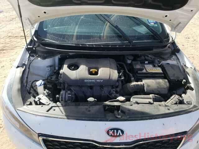 3KPFL4A78JE164352 2018 KIA FORTE