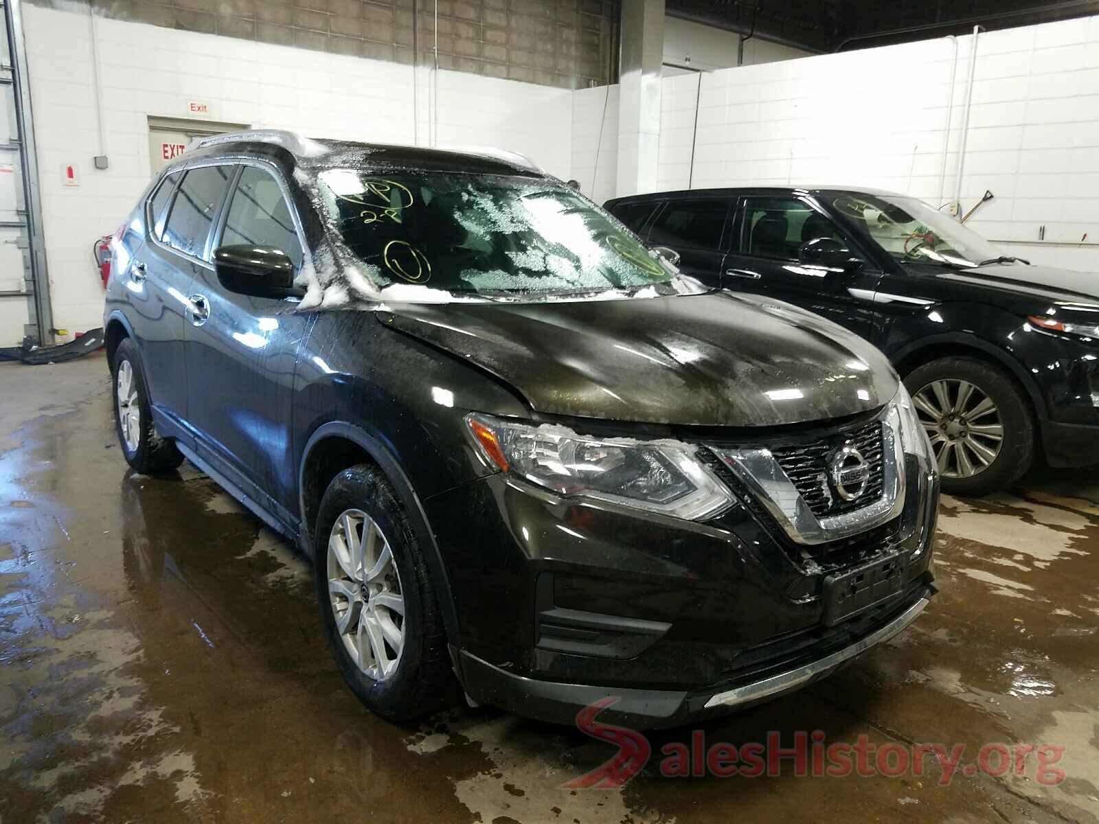 KNMAT2MT5HP546565 2017 NISSAN ROGUE