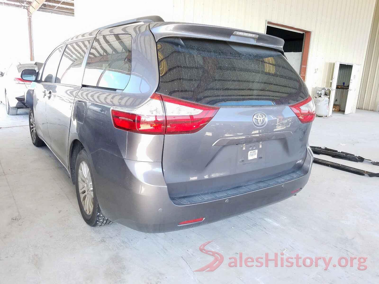 5TDYZ3DC3HS795147 2017 TOYOTA SIENNA