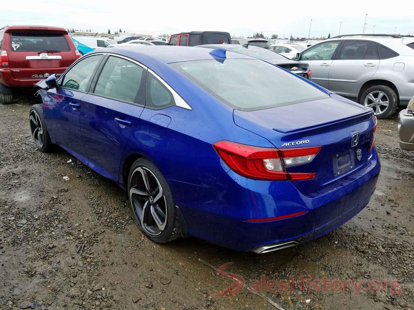 1HGCV1F34JA152611 2018 HONDA ACCORD