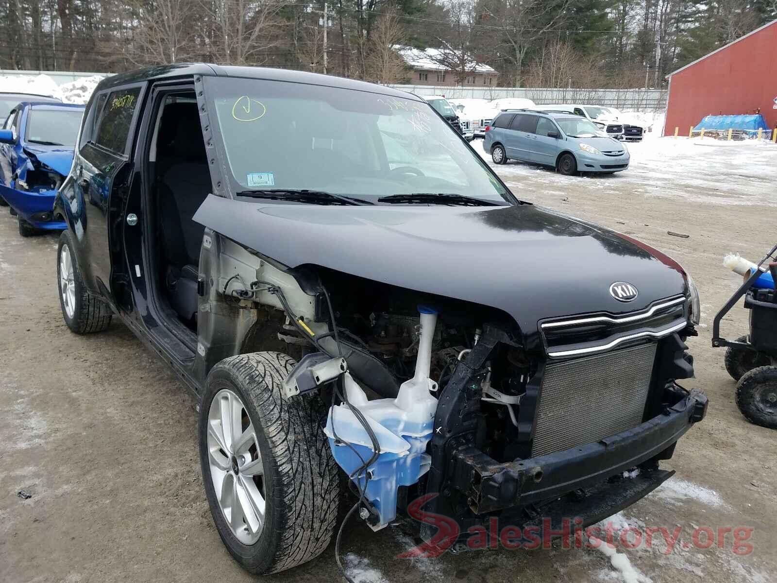 KNDJP3A51J7888570 2018 KIA SOUL