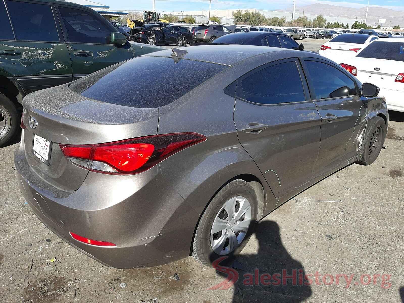 5NPDH4AE0GH748675 2016 HYUNDAI ELANTRA