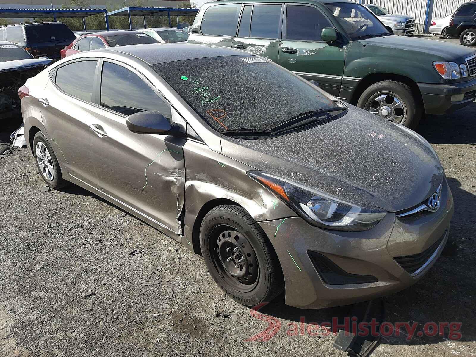 5NPDH4AE0GH748675 2016 HYUNDAI ELANTRA