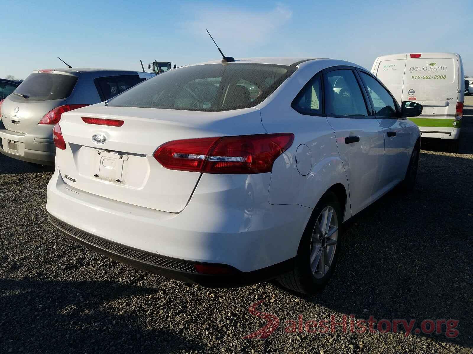 1FADP3E25JL293652 2018 FORD FOCUS