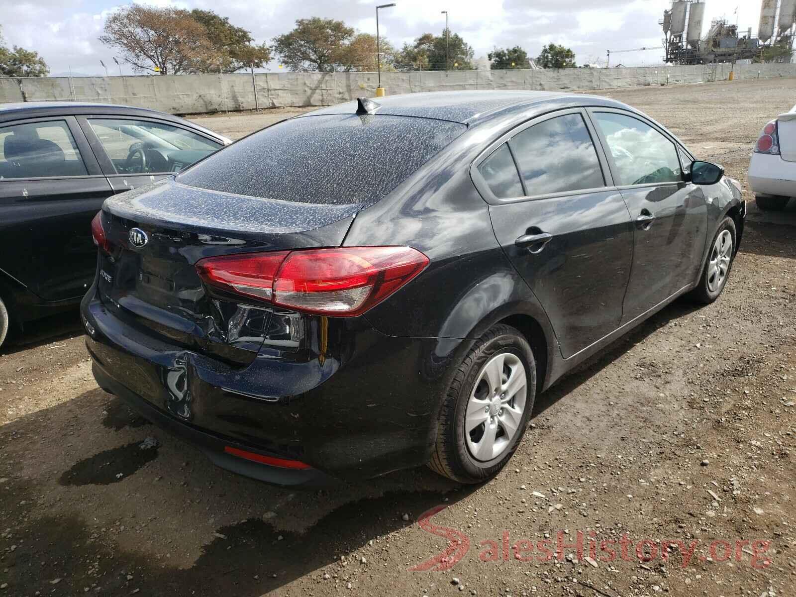 3KPFK4A7XHE101878 2017 KIA FORTE