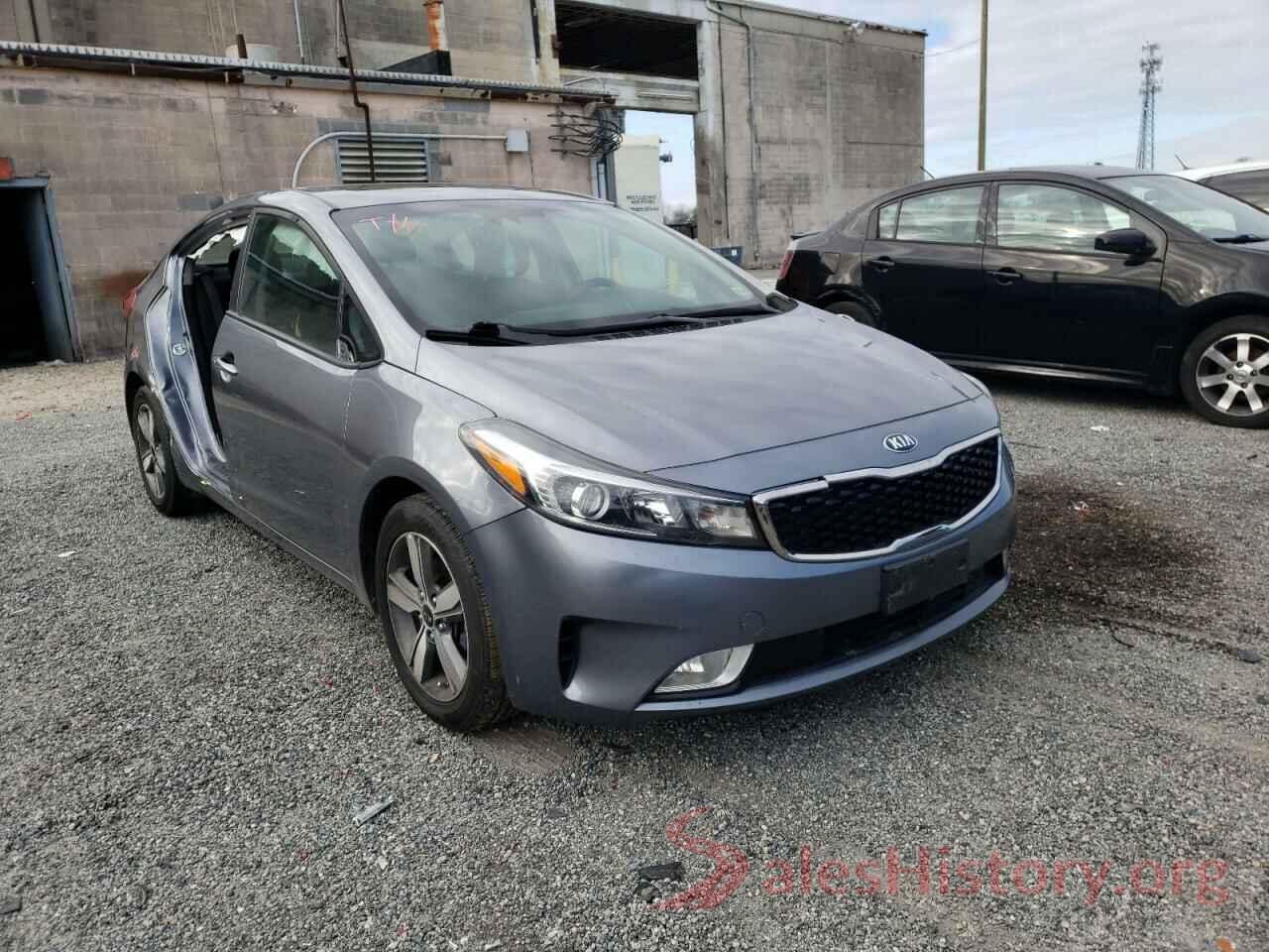 3KPFL4A75JE264764 2018 KIA FORTE