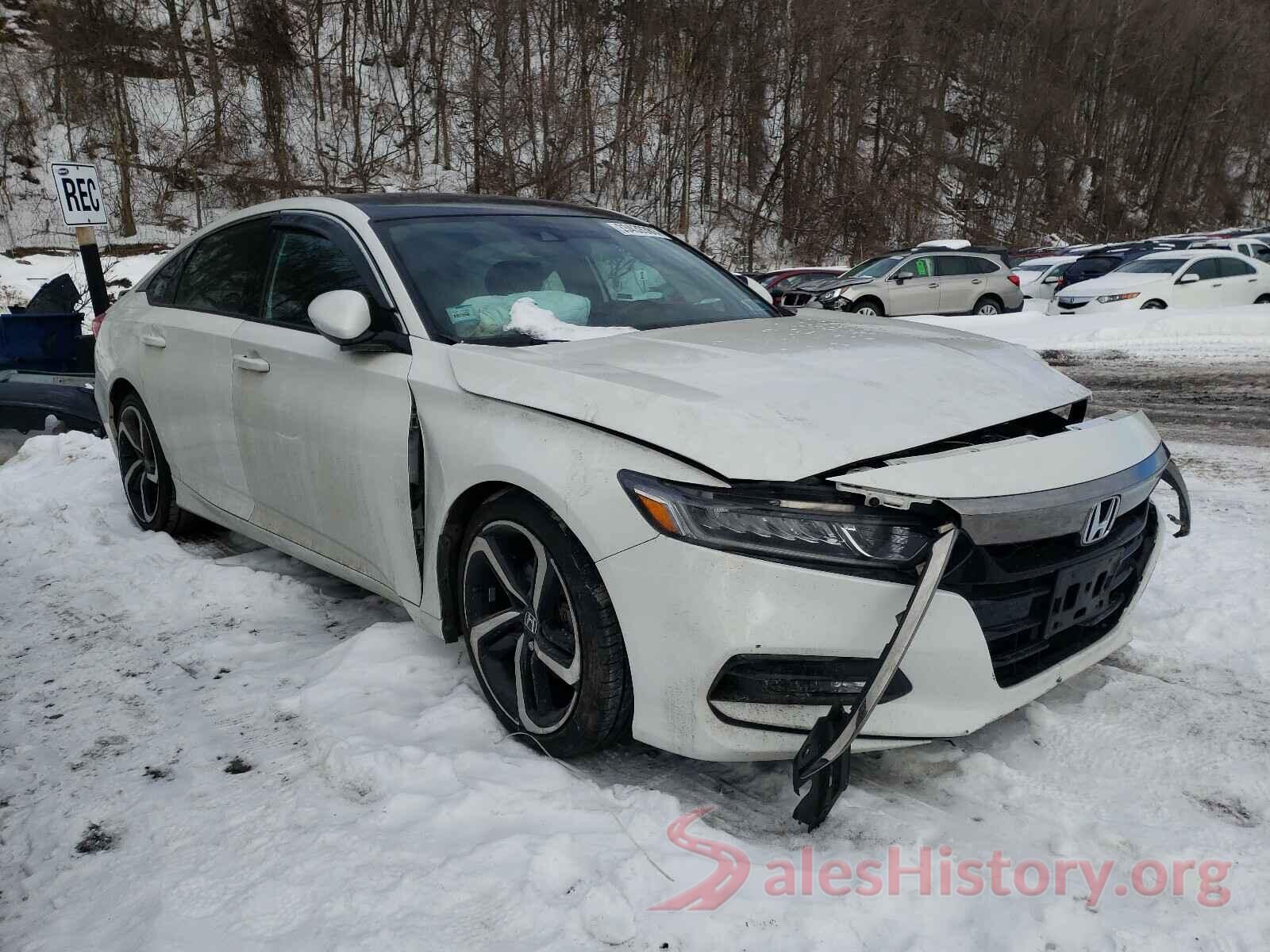 1HGCV2F31JA036482 2018 HONDA ACCORD