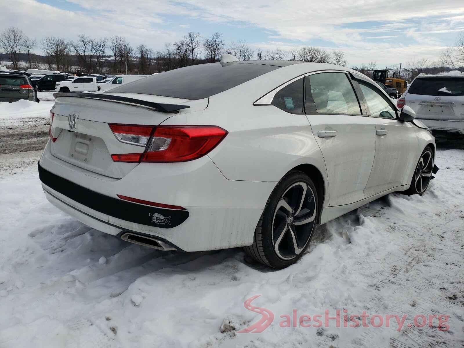 1HGCV2F31JA036482 2018 HONDA ACCORD