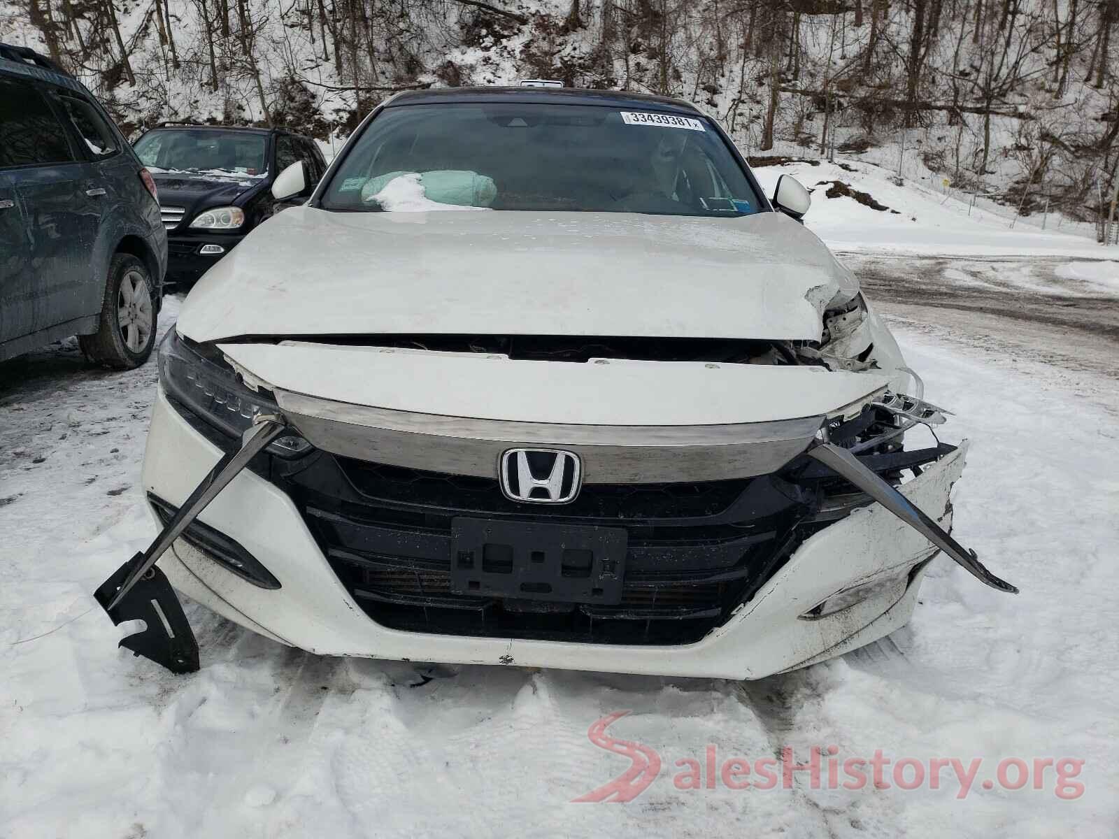 1HGCV2F31JA036482 2018 HONDA ACCORD