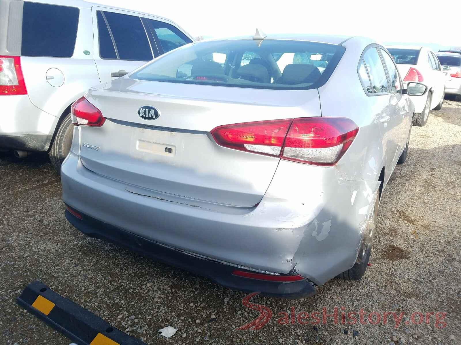 3KPFK4A78HE018417 2017 KIA FORTE