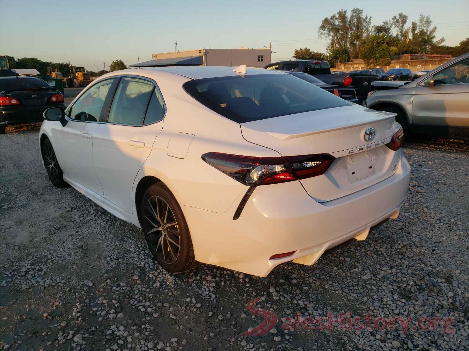 4T1T11BK4MU023743 2021 TOYOTA CAMRY