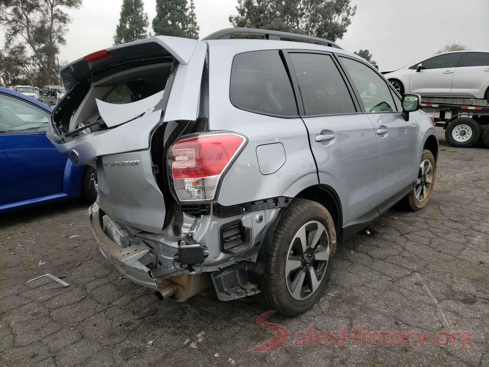 JF2SJAGC8JH558789 2018 SUBARU FORESTER