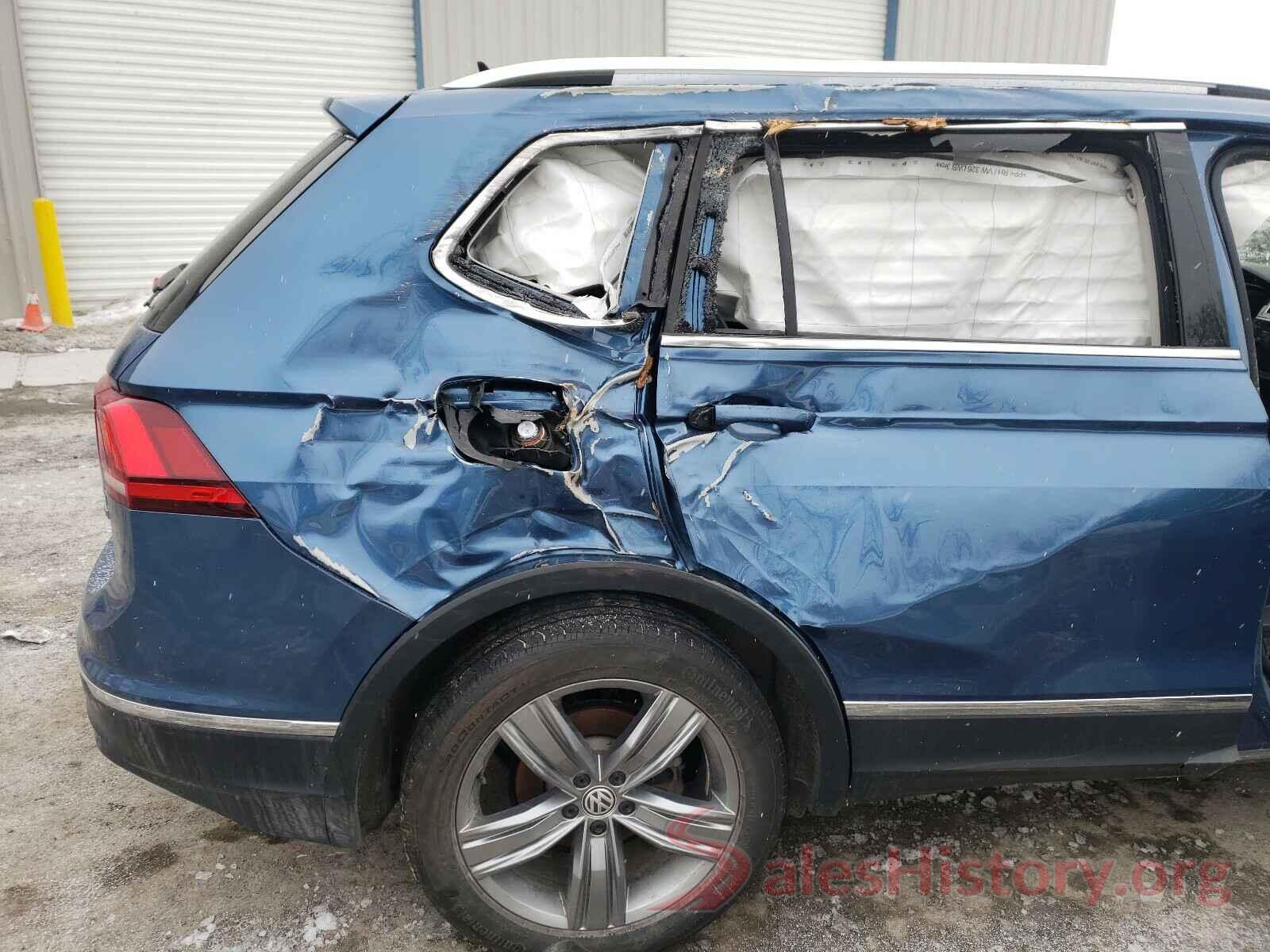 3VV4B7AX4JM195973 2018 VOLKSWAGEN TIGUAN