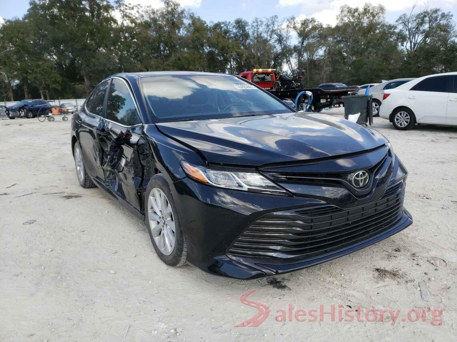 4T1B11HK7JU615653 2018 TOYOTA CAMRY