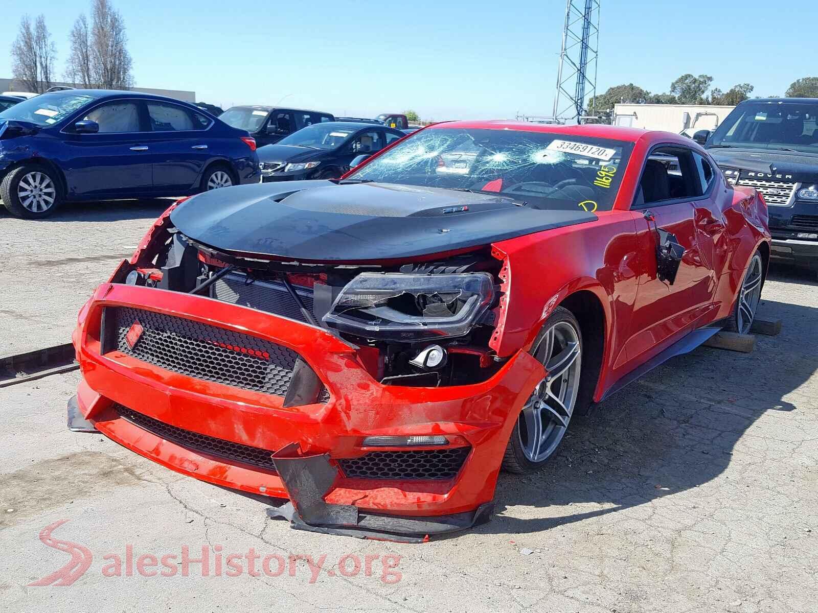 2019 CHEVROLET CAMARO VIN 1G1FJ1R6XK0146843, front view