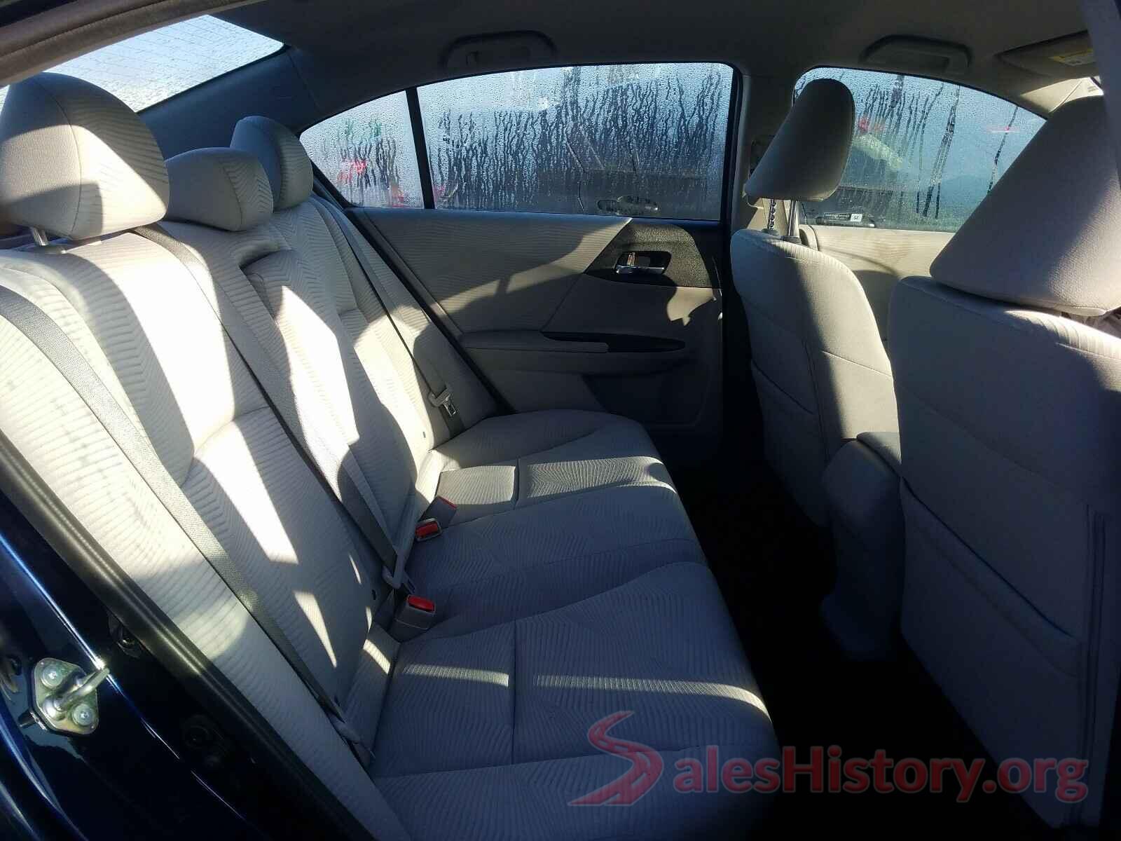 1HGCR2F38HA246589 2017 HONDA ACCORD