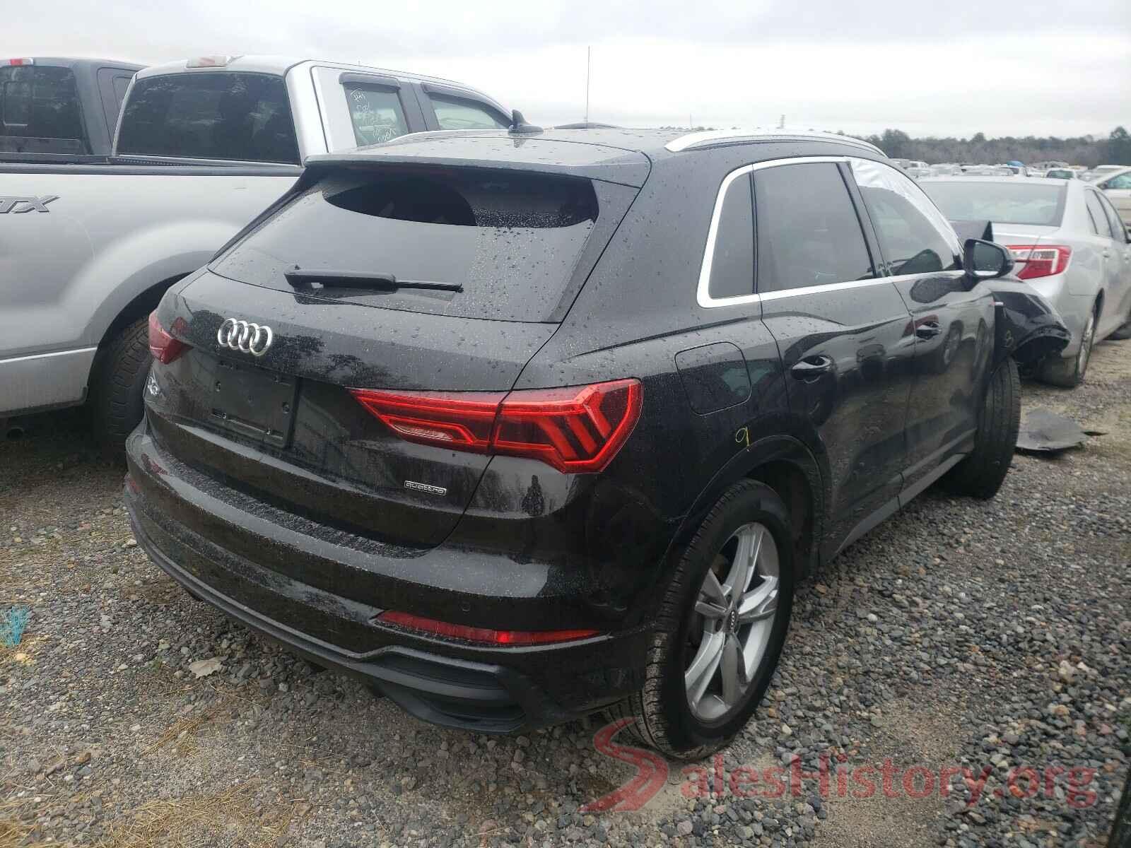 WA1DECF32L1084028 2020 AUDI Q3