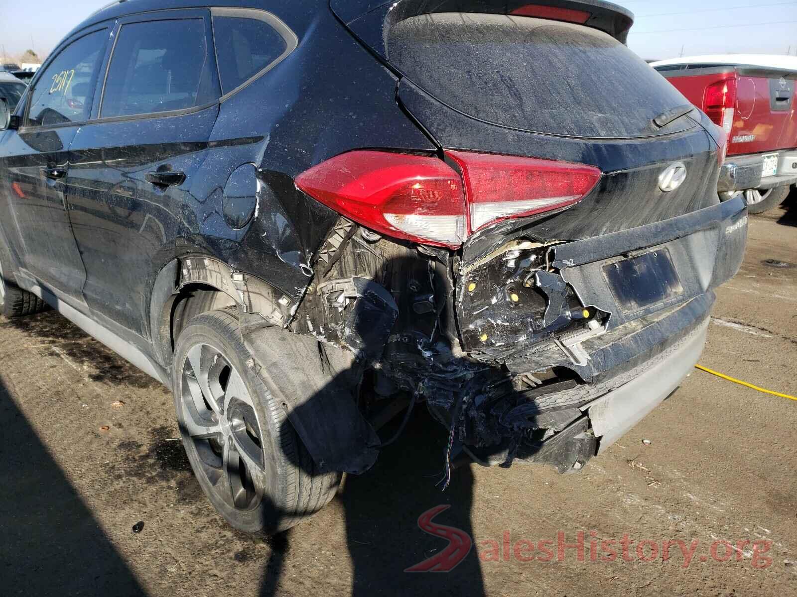 KM8J33A22HU478370 2017 HYUNDAI TUCSON