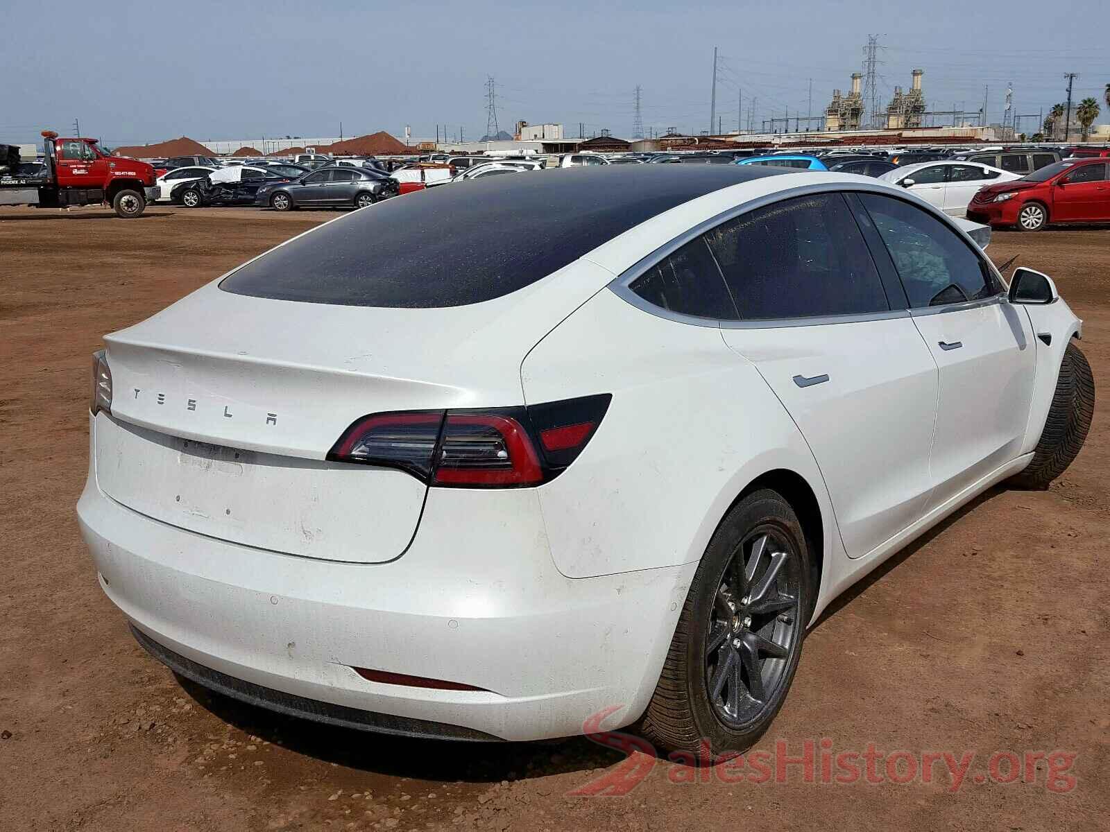 5YJ3E1EA6JF046344 2018 TESLA MODEL 3