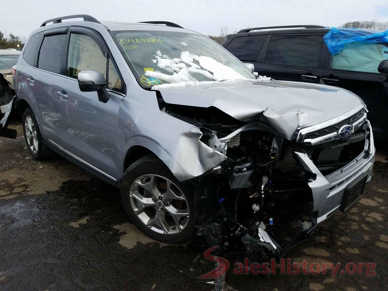 JF2SJAWC5JH526836 2018 SUBARU FORESTER