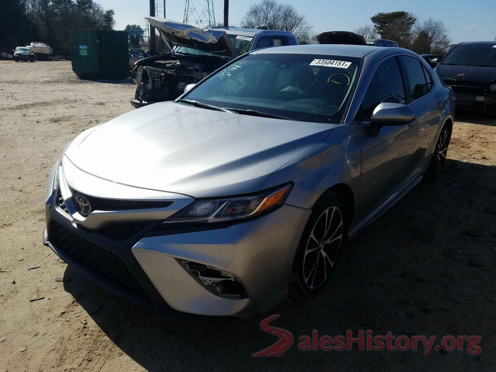 4T1B11HK0JU082190 2018 TOYOTA CAMRY