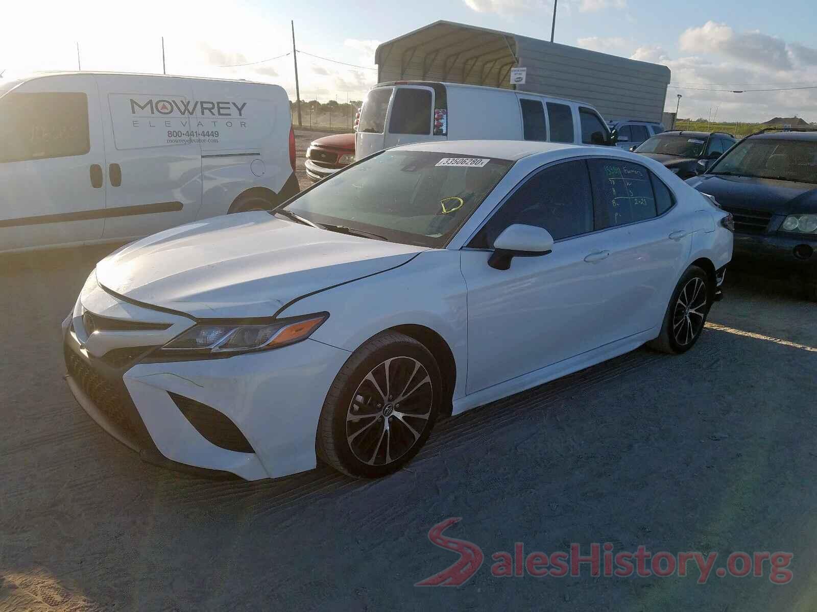 4T1B11HK1KU734980 2019 TOYOTA CAMRY