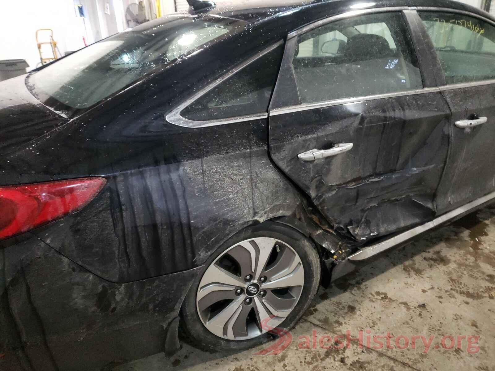 5NPE34AF7HH564850 2017 HYUNDAI SONATA