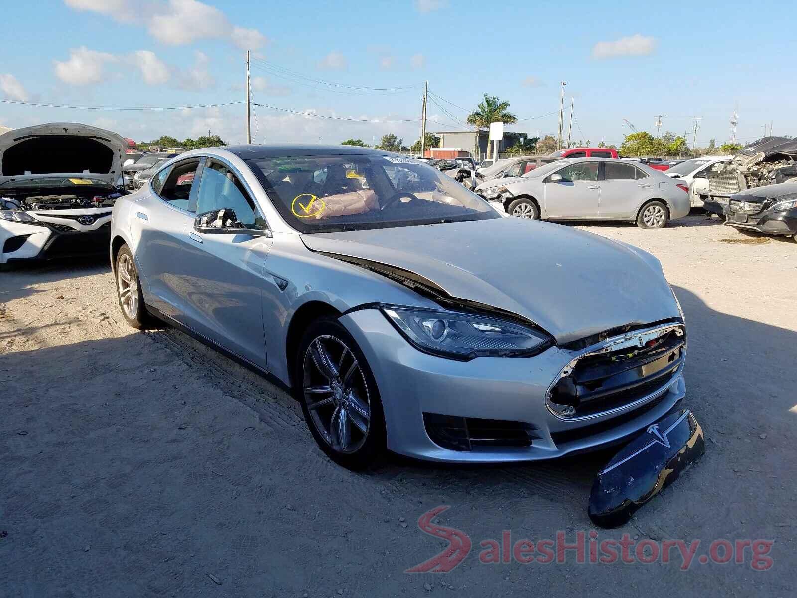 5YJSA1AC4DFP13432 2013 TESLA MODEL S