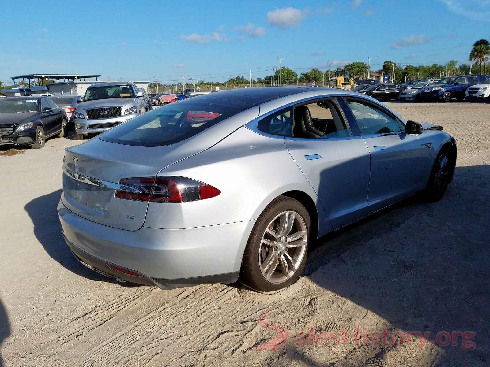 5YJSA1AC4DFP13432 2013 TESLA MODEL S