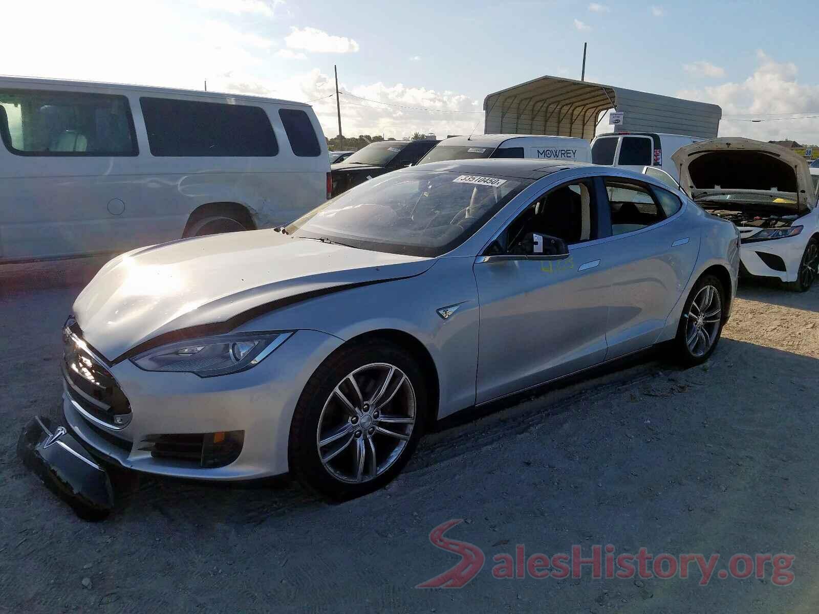 5YJSA1AC4DFP13432 2013 TESLA MODEL S