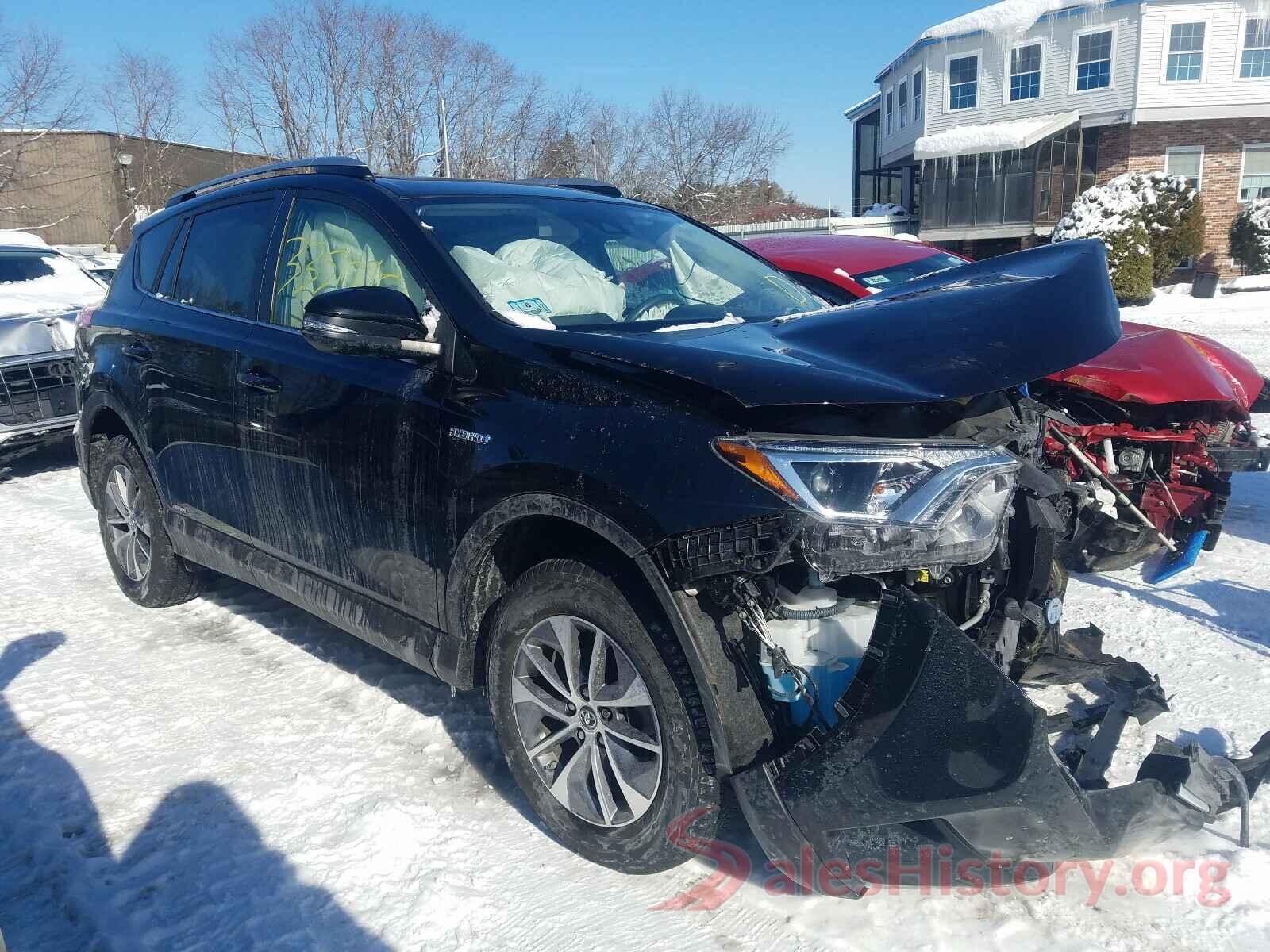 JTMRJREVXHD133964 2017 TOYOTA RAV4