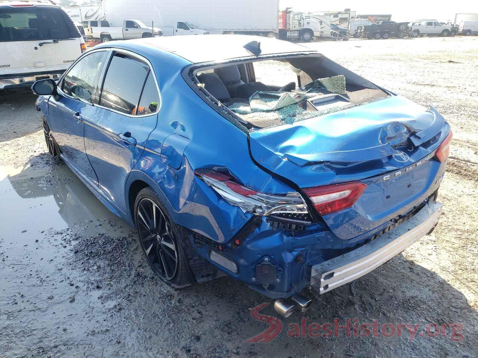 4T1BZ1HK0JU018708 2018 TOYOTA CAMRY