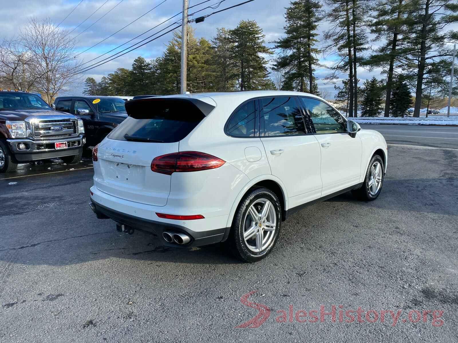 WP1AB2A29GLA93425 2016 PORSCHE CAYENNE