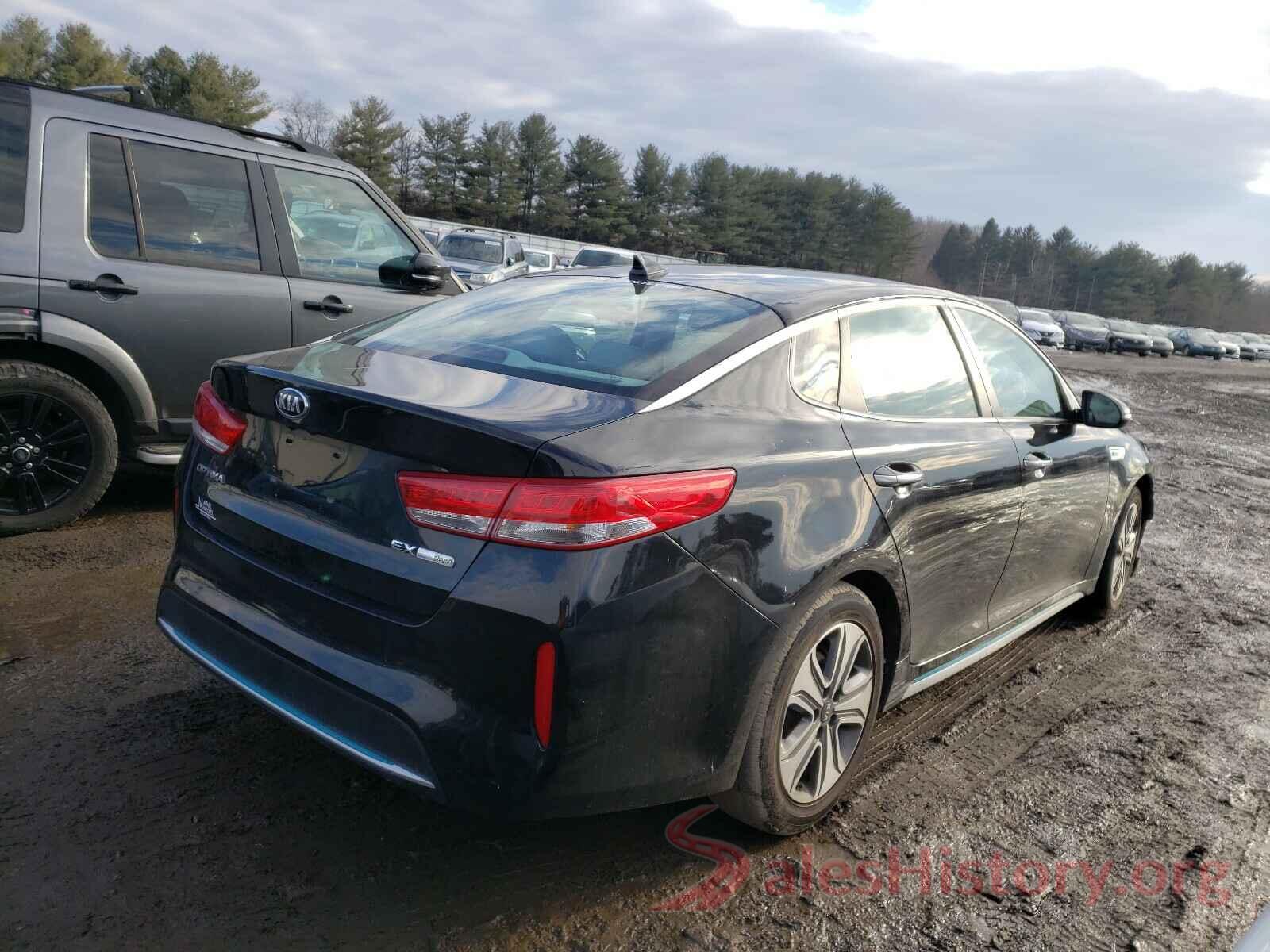 KNAGV4LD2H5015925 2017 KIA OPTIMA