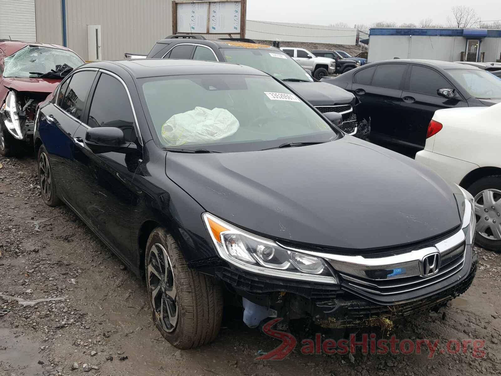 1HGCR2F97HA018703 2017 HONDA ACCORD