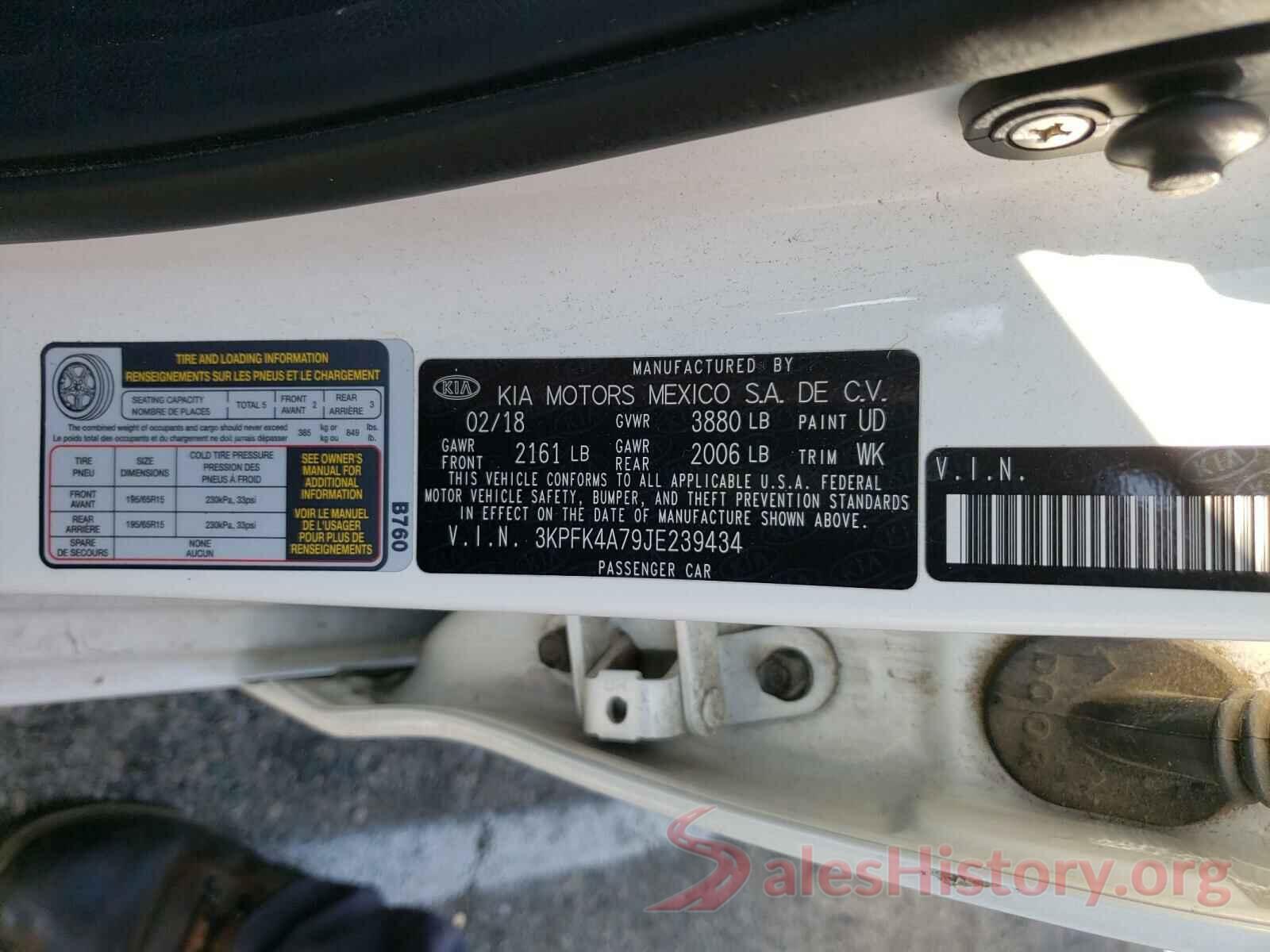 3KPFK4A79JE239434 2018 KIA FORTE