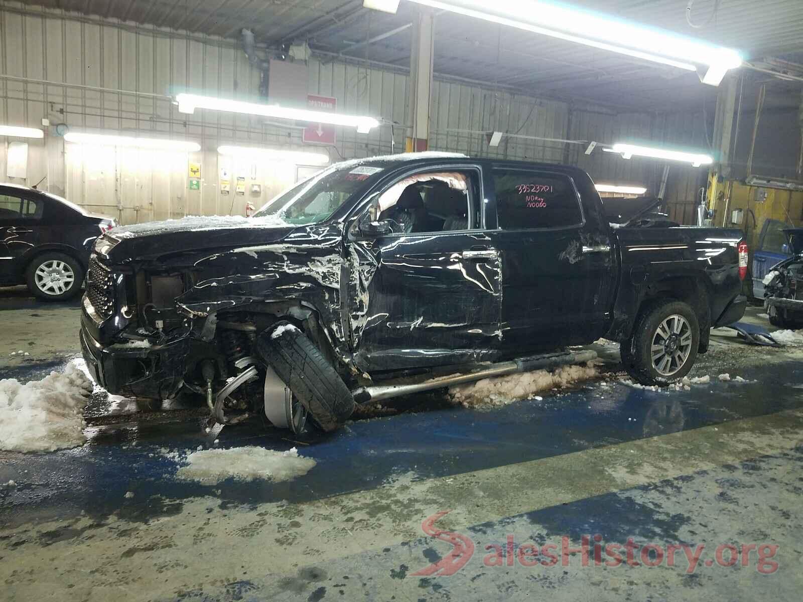 5TFAW5F10JX773267 2018 TOYOTA TUNDRA