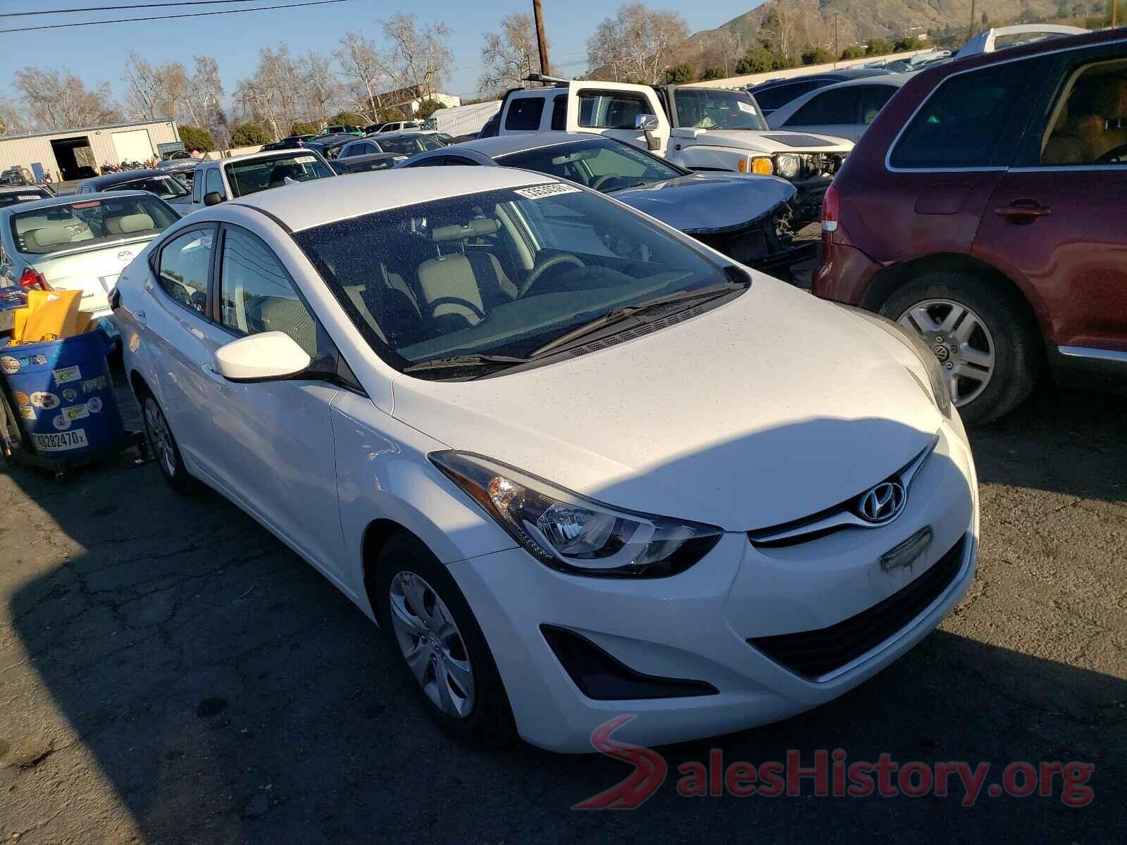 5NPDH4AE8GH667553 2016 HYUNDAI ELANTRA