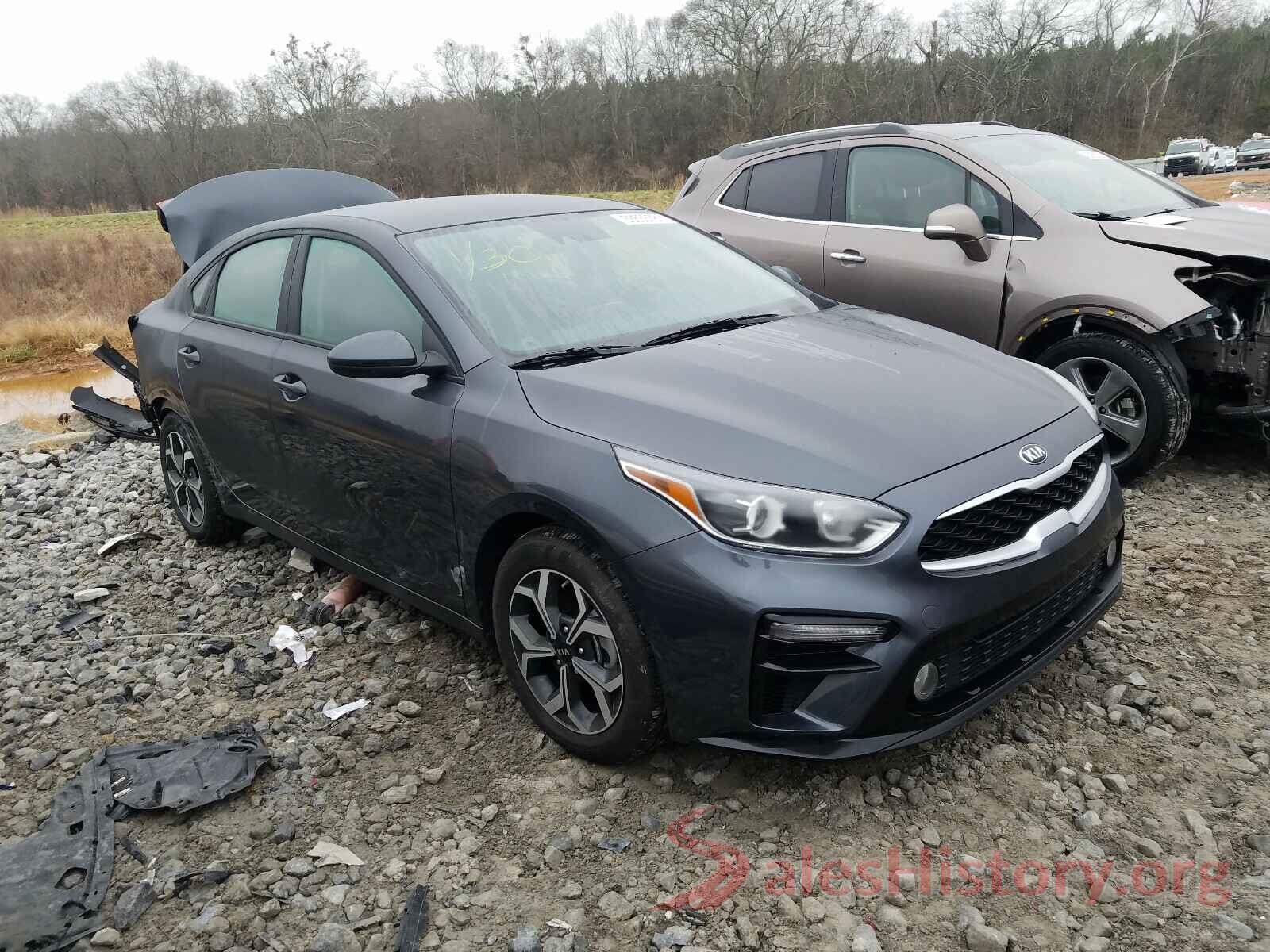 3KPF24AD7ME265962 2021 KIA FORTE