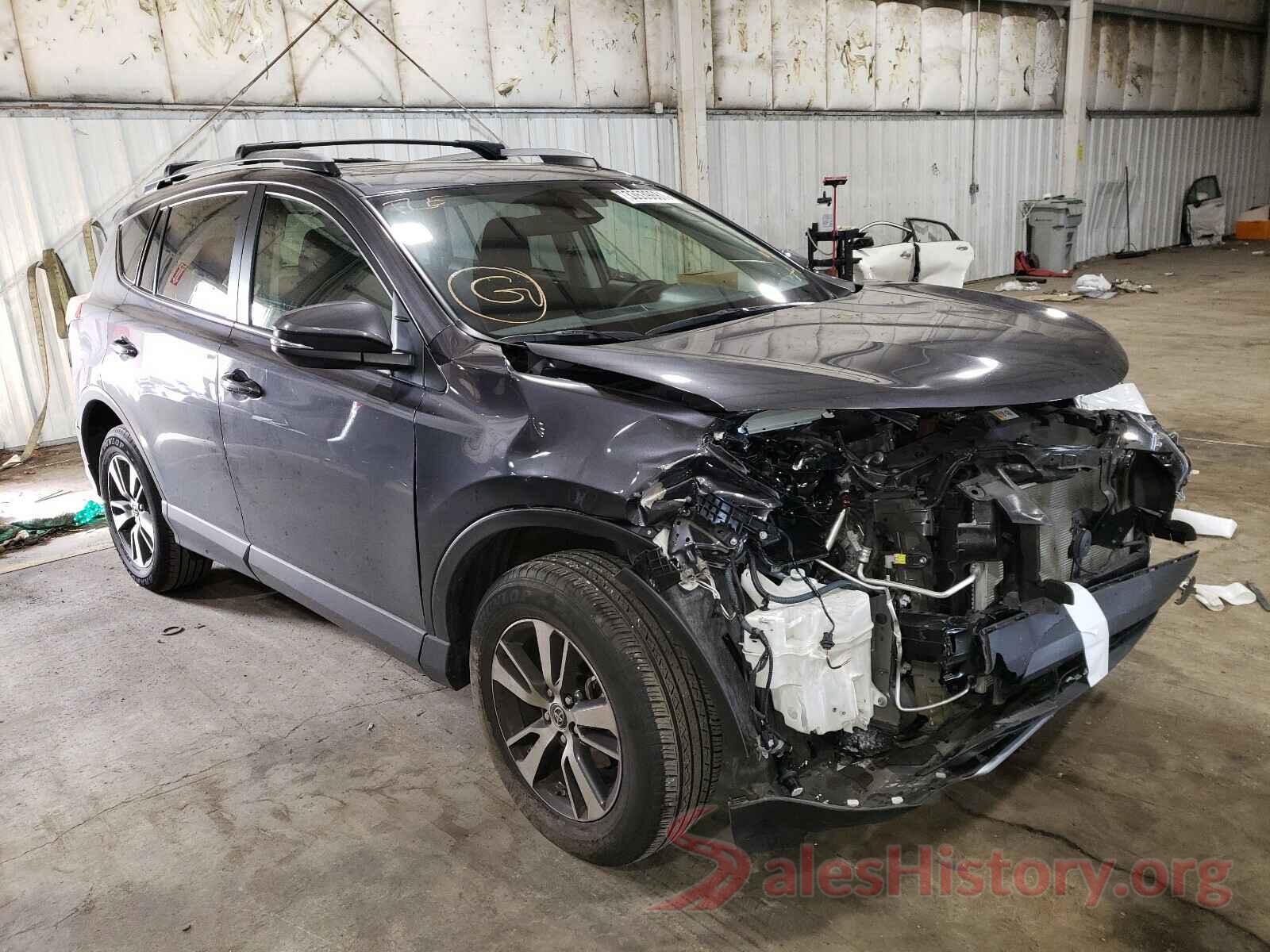 JTMRFREV7HD209707 2017 TOYOTA RAV4