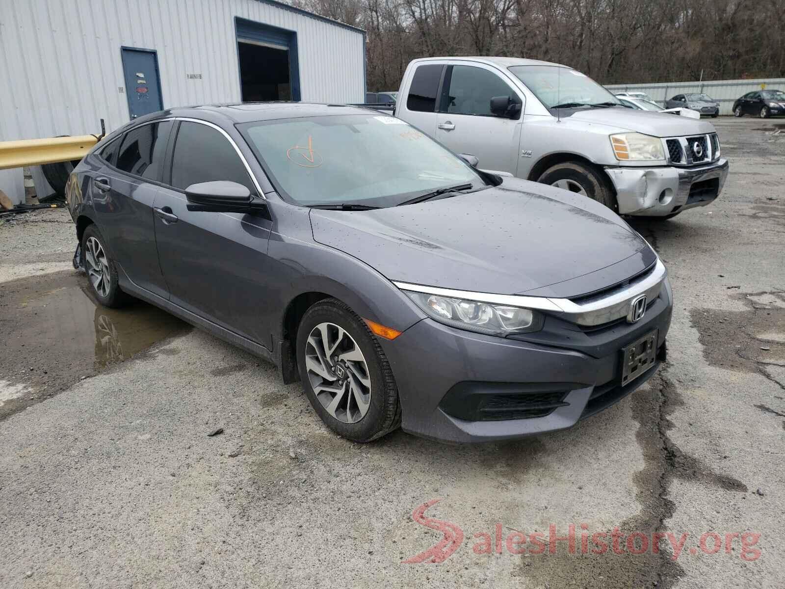 2HGFC2F7XJH575657 2018 HONDA CIVIC